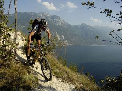 mountainbike tour riva del garda